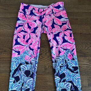 EUC Lilly Pulitzer Luxletic leggings size small